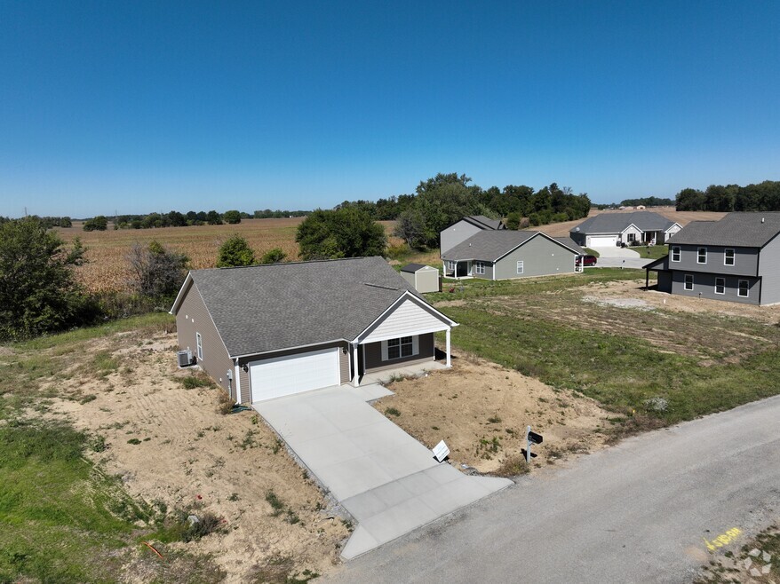 1105 Lake Dr, Kennard, IN 47351 - photo 2