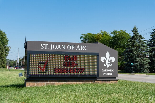 St Joan Of Arc Elementary School provides private education in the neighborhood of 
Southwyck
