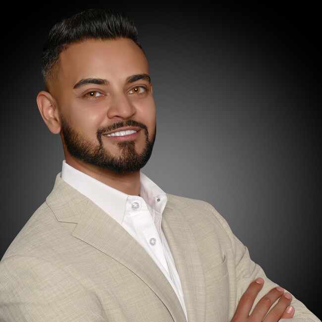 Agent Photo
