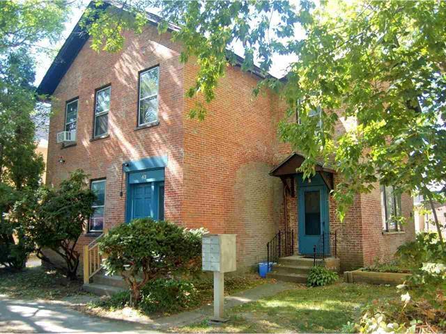 Downtown Burlington Apartment