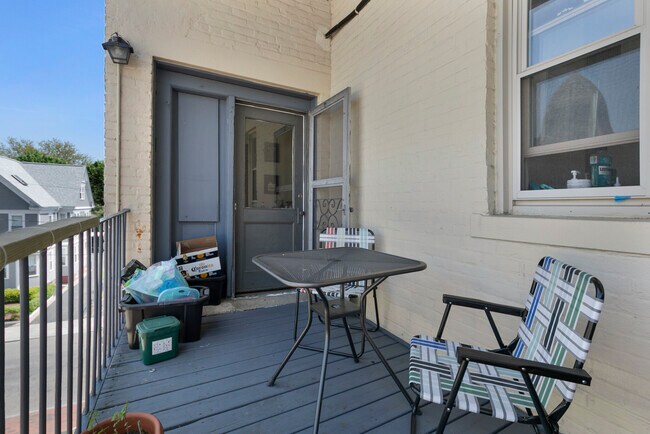 5 Wood St unit 14, Cambridge, MA 02140 - photo 6