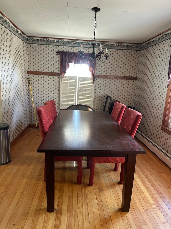 4 Maple Ave unit 4 maple abe, Claremont, NH 03743 - photo 3