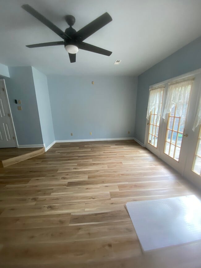 136 Durwood Rd, Knoxville, TN 37922 - photo 4