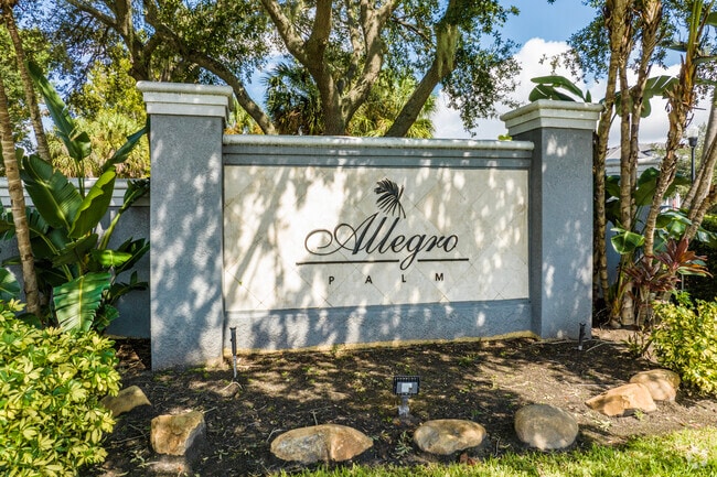 5501 Legacy Crescent Pl Riverview, FL 33578-3833