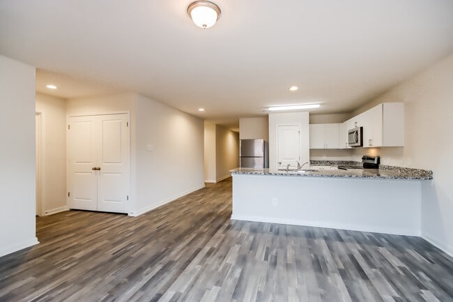 15505 Briar Forest Dr, Conroe, TX 77306 - photo 3