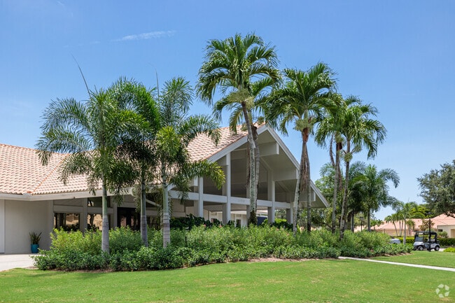 Quail Village Golf Club in Quail Creek features a clubhouse with a private dining hall.