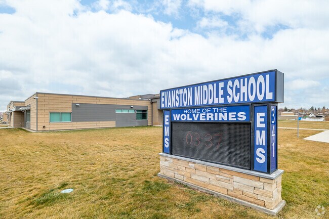 Local families send their students to Evanston Middle School.