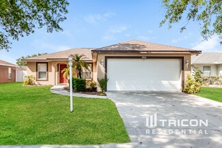 2806 94th St E, Palmetto, FL 34221