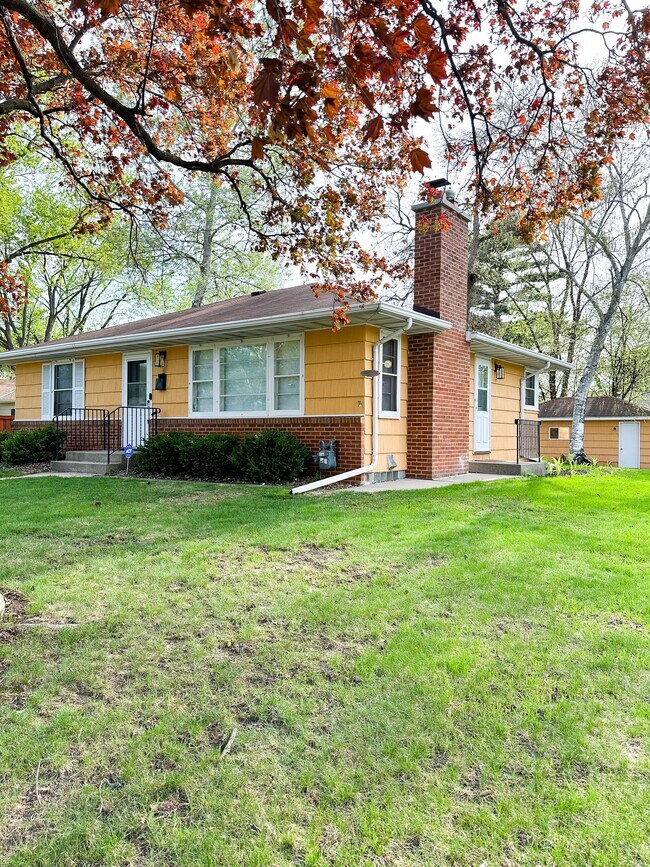 7000 Park Ave, Richfield, MN 55423 - photo 2