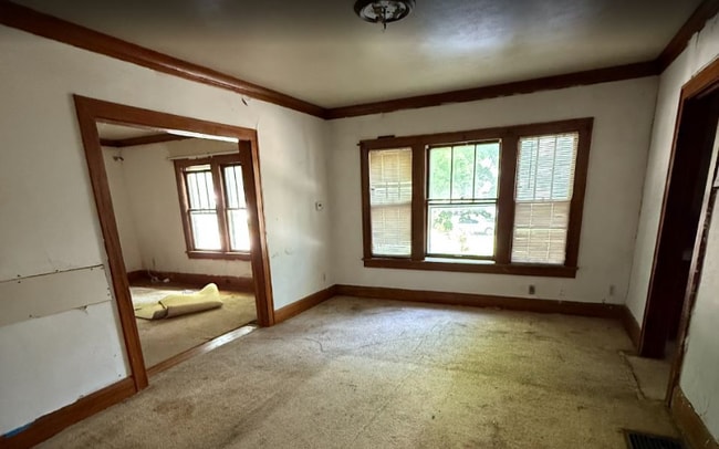 1505 N Monroe St, Decatur, IL 62526 - photo 2