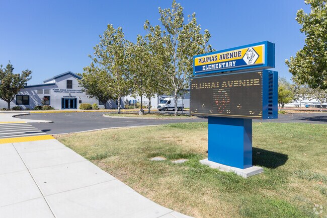 Plumas Avenue Elementary serves students in grades K-5.