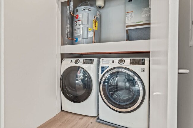 916 N Delaware Ave unit ID1055901P, Philadelphia, PA 19123 - photo 4