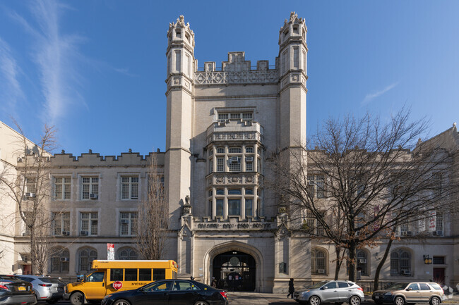 K543 Science, Technology and Research Early College High School in Brooklyn.