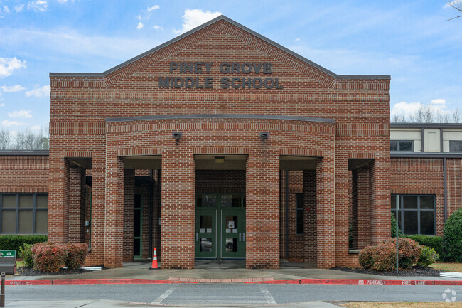 Alpharetta Tamil School has students to read, write and converse in Tamil.