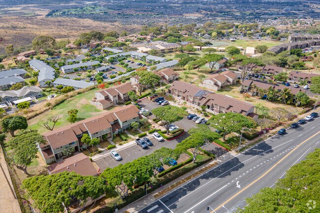 Townhomes and condo units are plentiful in Makakilo.
