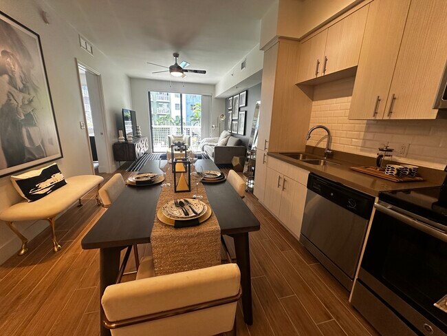 2054 NE 162nd St unit A1, North Miami Beach, FL 33162 - photo 2