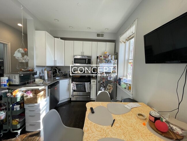 996 Tremont St unit 2, Boston, MA 02120 - photo 2