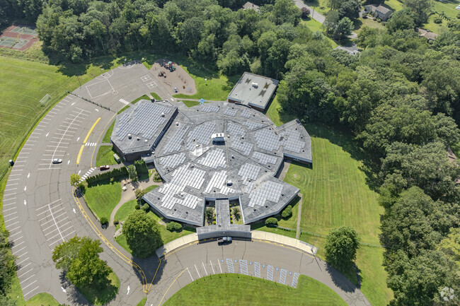 The Peck Place School is located at 500 Peck Lane in Orange, CT.