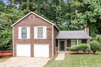 978 Mainstreet Lake Dr, Stone Mountain, GA 30088