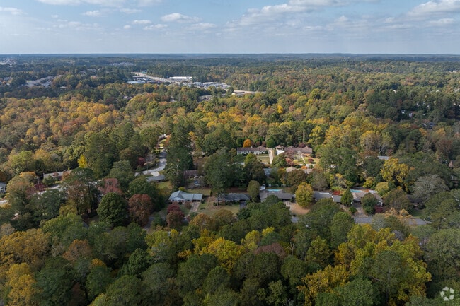 Beechwood is located just to the west of downtown Athens.