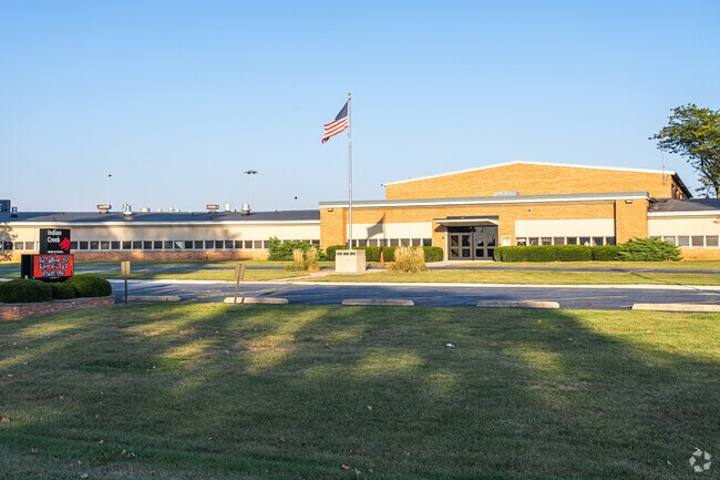 Indian Creek High School has excellent classes.