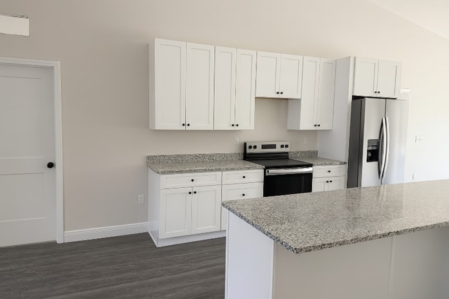 3715 SW 176th St, Ocala, FL 34473 - photo 2