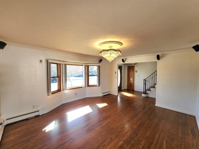 30 Wilson St, Brentwood, NY 11717 - photo 4