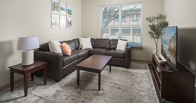The Hayward Student Living, Eugene, OR 97401 - photo 4
