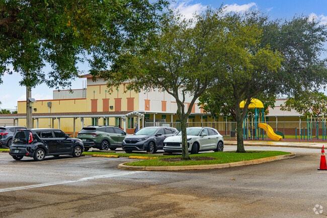 Pick up and drop off area at Pleasant City elementary.