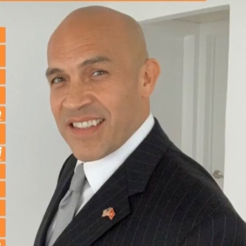 Agent Photo