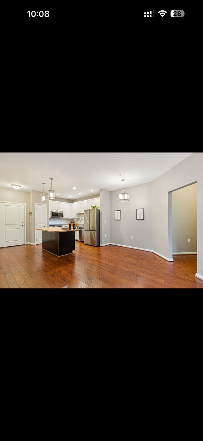 2665 Prosperity Ave unit 111, Fairfax, VA 22031 - photo 4