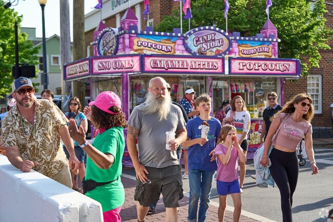 The Apple Blossom Festival draws very large crowds from around the region in Winchester.