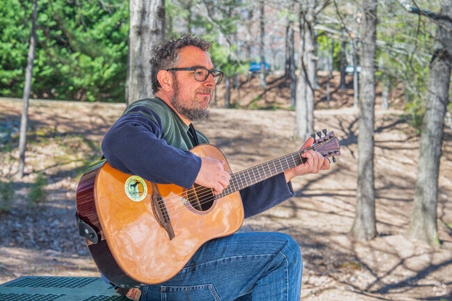 Residents discover tranquil green spaces scattered throughout the picturesque Seven Oaks, where they can unwind and indulge in their favorite hobbies amidst nature's beauty.