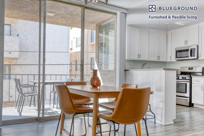 115 N Wetherly Dr unit FL2-ID679, Los Angeles, CA 90048 - photo 6