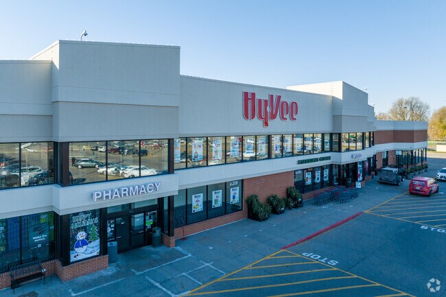 Rockview Estates boasts a large, modern HyVee for residents' daily grocery needs.