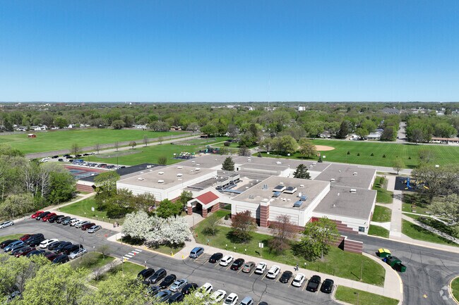 Talahi Community Elementary School
serves preschool and grades K-2.