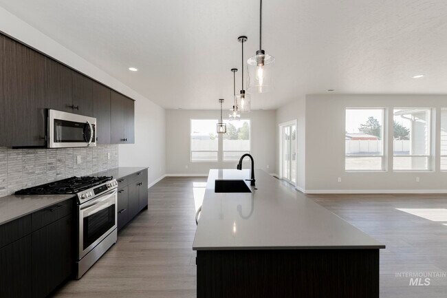 5433 W Yarnell St, Eagle, ID 83616 - photo 5