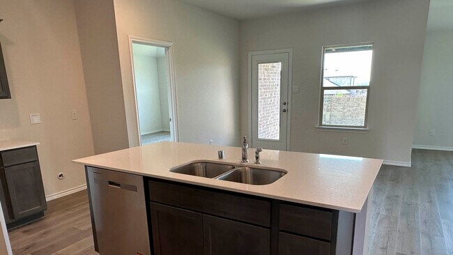 2151 Thornton Dr, Crandall, TX 75114 - photo 5