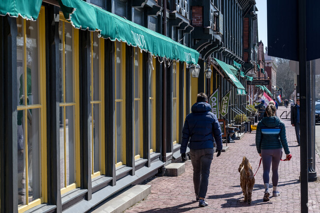 The Shopping is Exceptional in the Memorial Boulevard Neighborhood