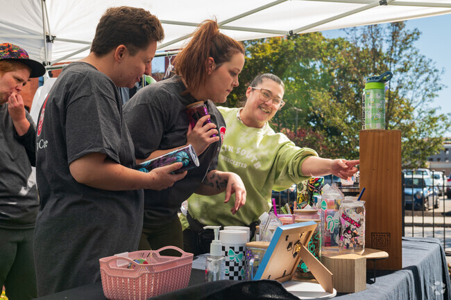 Just outside of Crownhill-Piedmont is Outdoor Festival every year in Main Middle for entertainment and shopping.
