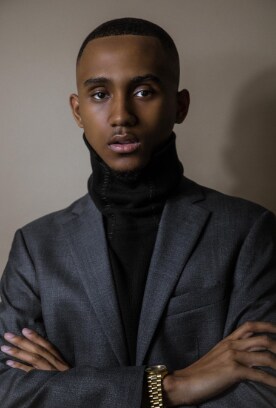 Agent Photo