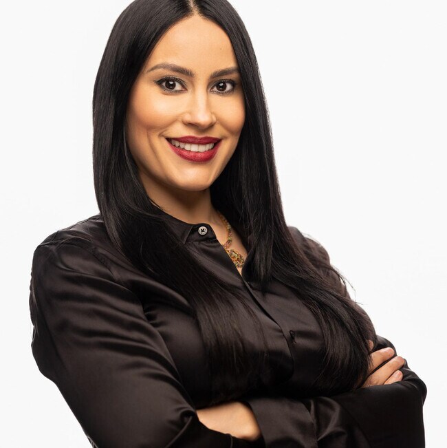 Agent Photo