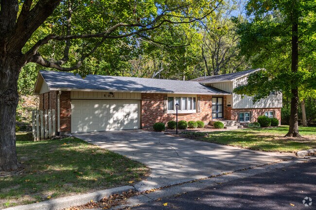 Several split-level homes dot County House Branch.