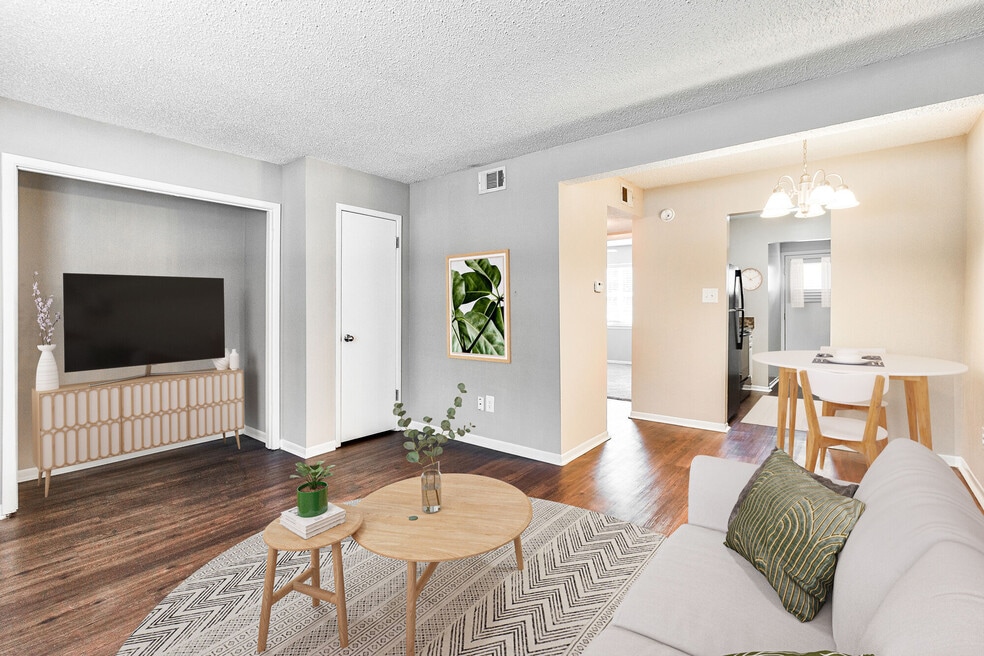 Breckenridge, Vestavia, AL 35243 - photo 1