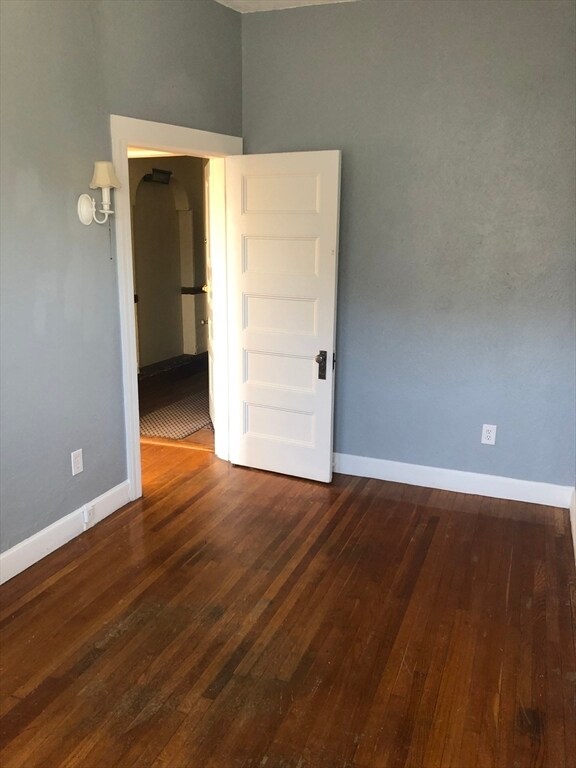 277 Lafayette St unit 3, Salem, MA 01970 - photo 3