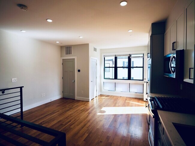 181 Bennington St unit 3, Boston, MA 02128 - photo 7