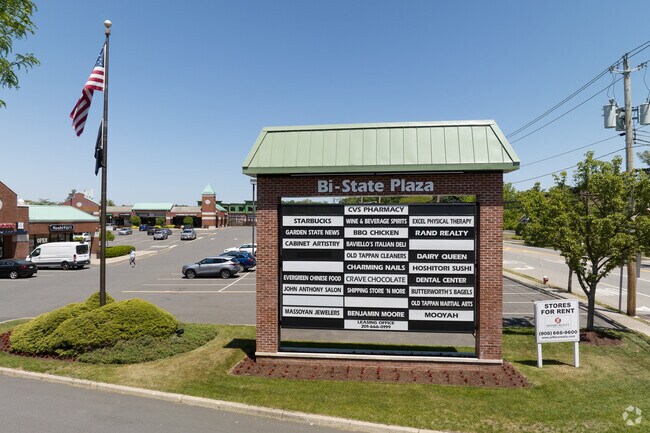 Old Tappan’s Bi-State Plaza has all your shopping covered.