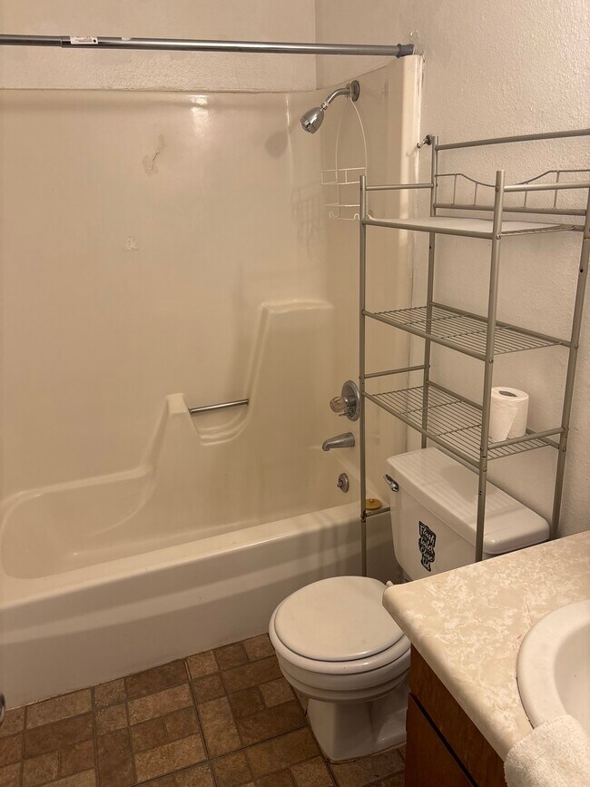 2916 Dawn Dr unit 2916 Dawn drive, Grand Junction, CO 81504 - photo 5