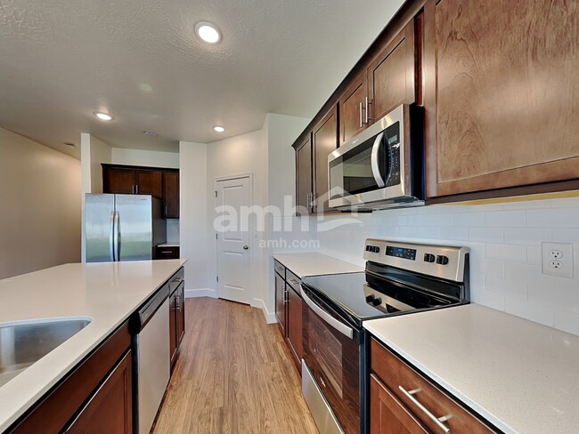 191 N Allen Ln, Saratoga Springs, UT 84045 - photo 4