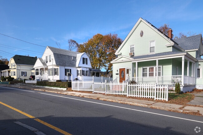 Mount Vernon home can range from small capes to large colonials.